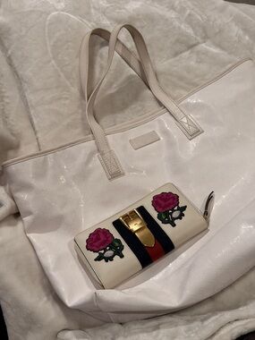 Gucci White GG Canvas Tote + Sylvie Floral Wallet Matching Set